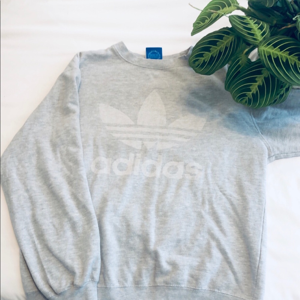 ADIDAS Comfy Crew Neck💞